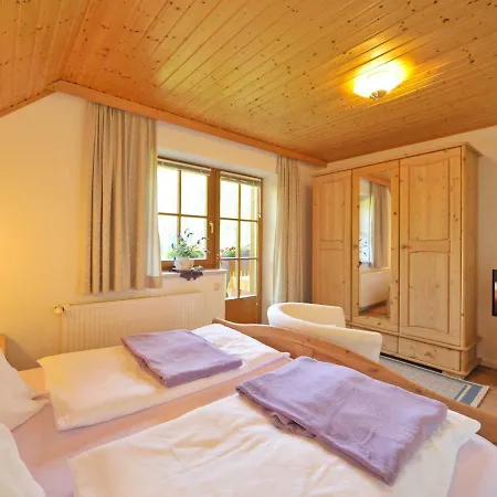 Haus Lindenkreuz Appartamento *