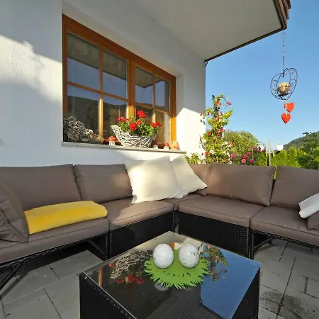 Haus Lindenkreuz Appartamento *